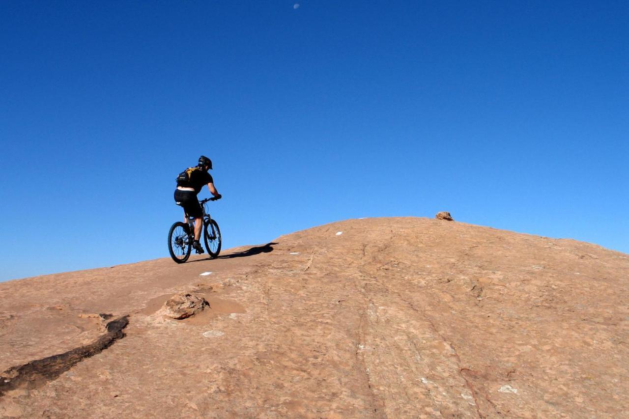Solano Vallejo 3347 Moab Luaran gambar
